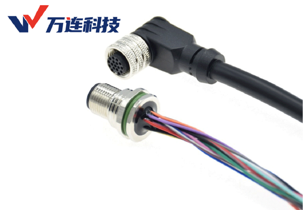 直头or弯头？M12圆形连接器解决布线难题