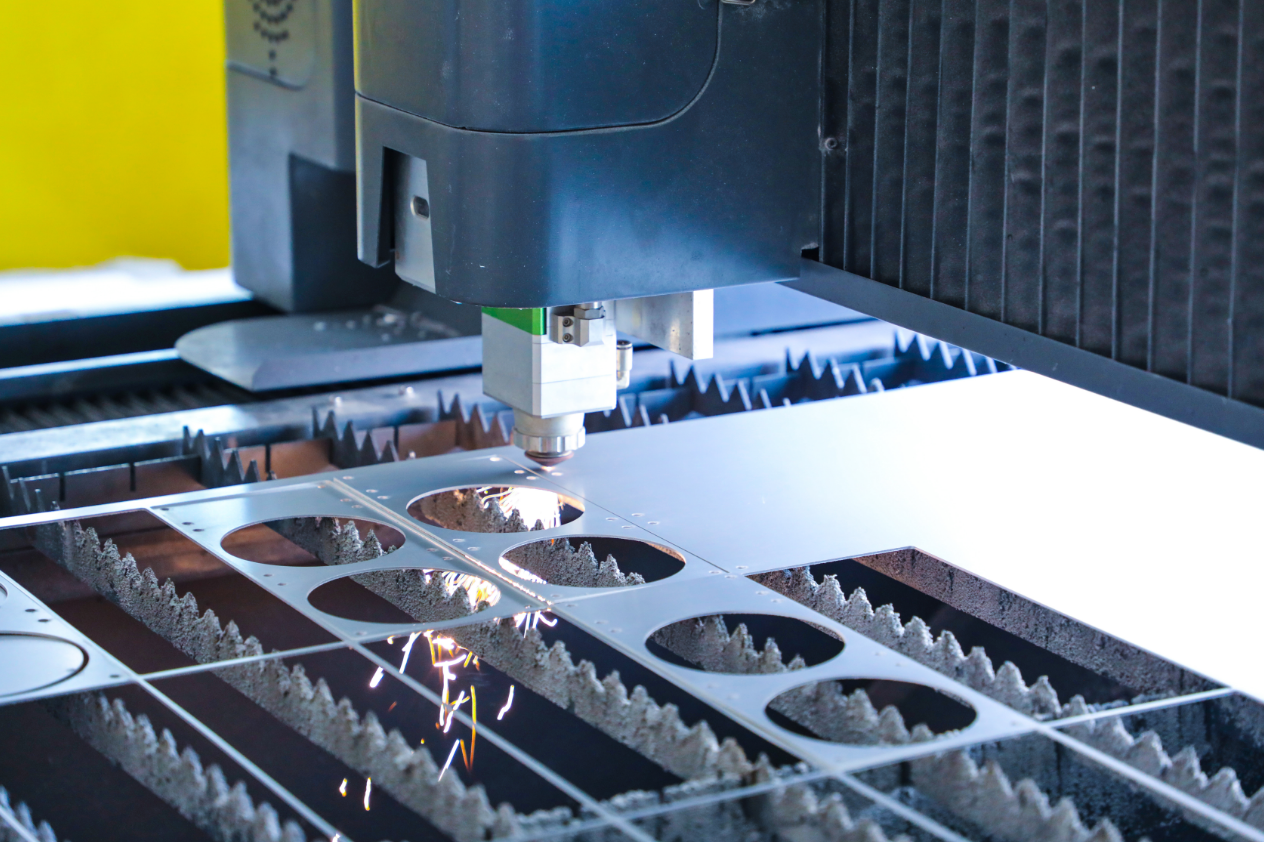 双红利共振下的产业跃升：中国高速激光切割设备产业下游驱动与技术迭代