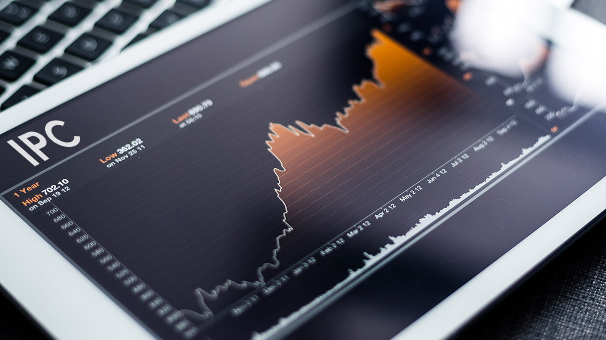 IPC标准：电子连接器制造规范的行业基准