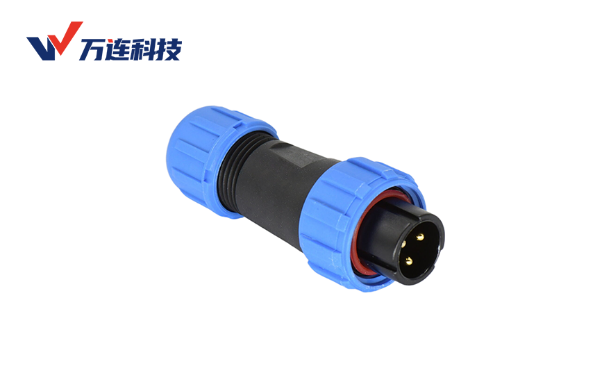 机器人关节互联利器：轻量化航空插头材料与结构创新