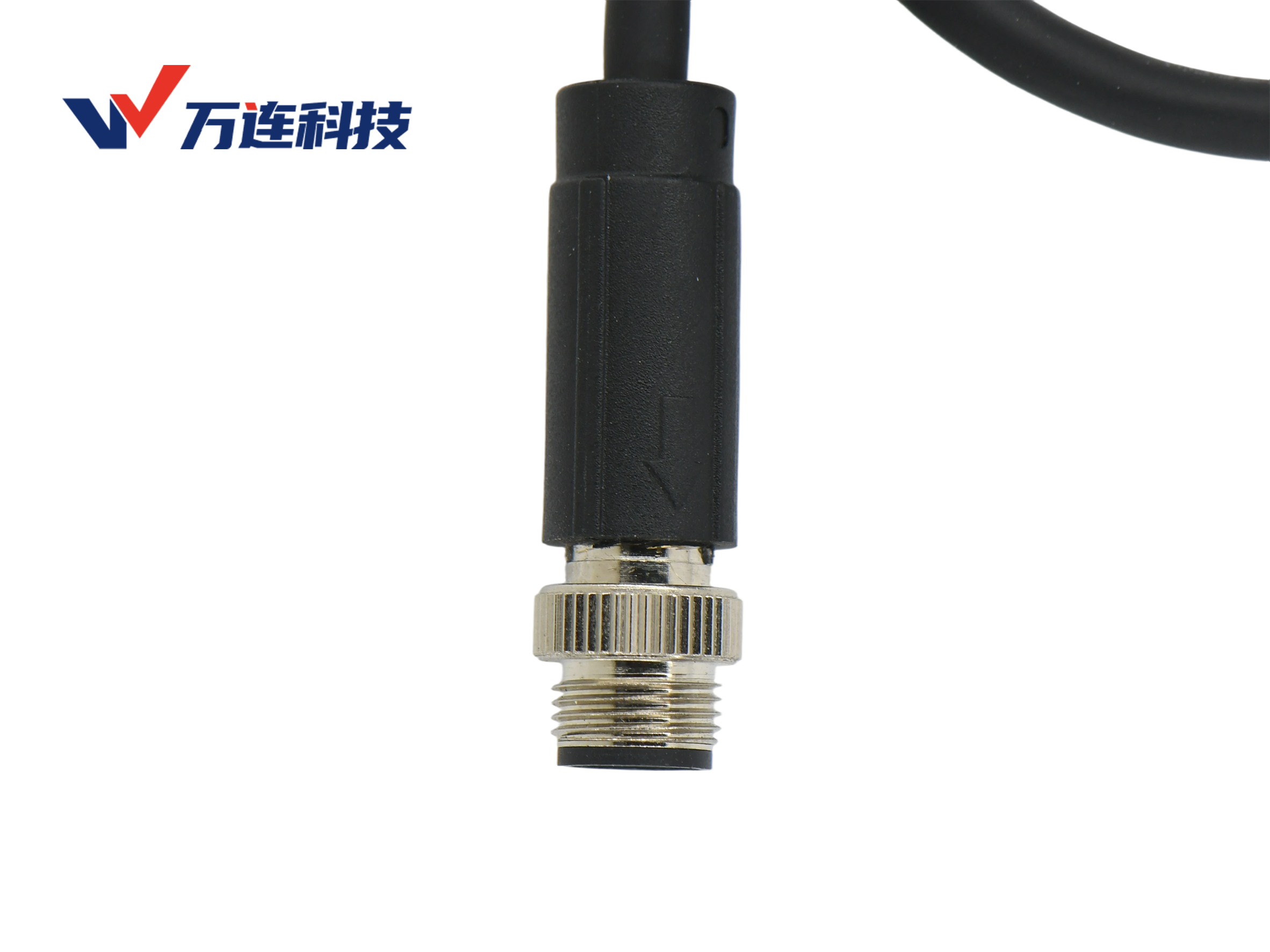 工业相机质检不滞后：低延迟圆形连接器破解机器视觉延迟痛点