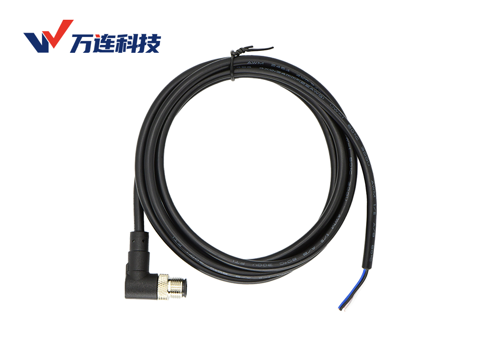 注塑连接器技术演进与未来趋势：从密封一体化到智能防护升级